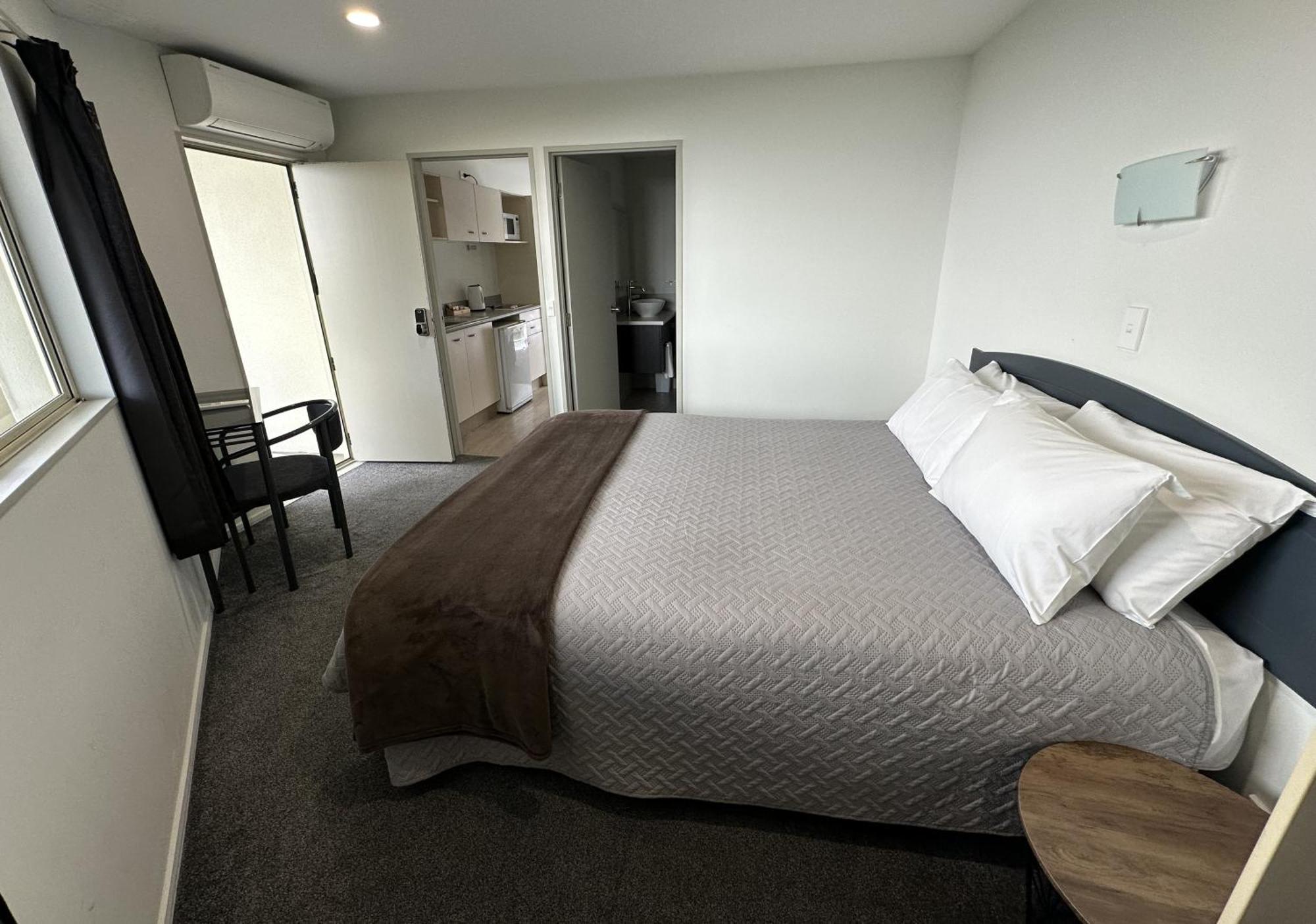 Baycourt Lakefront Motel Lago Lago Taupo Exterior foto